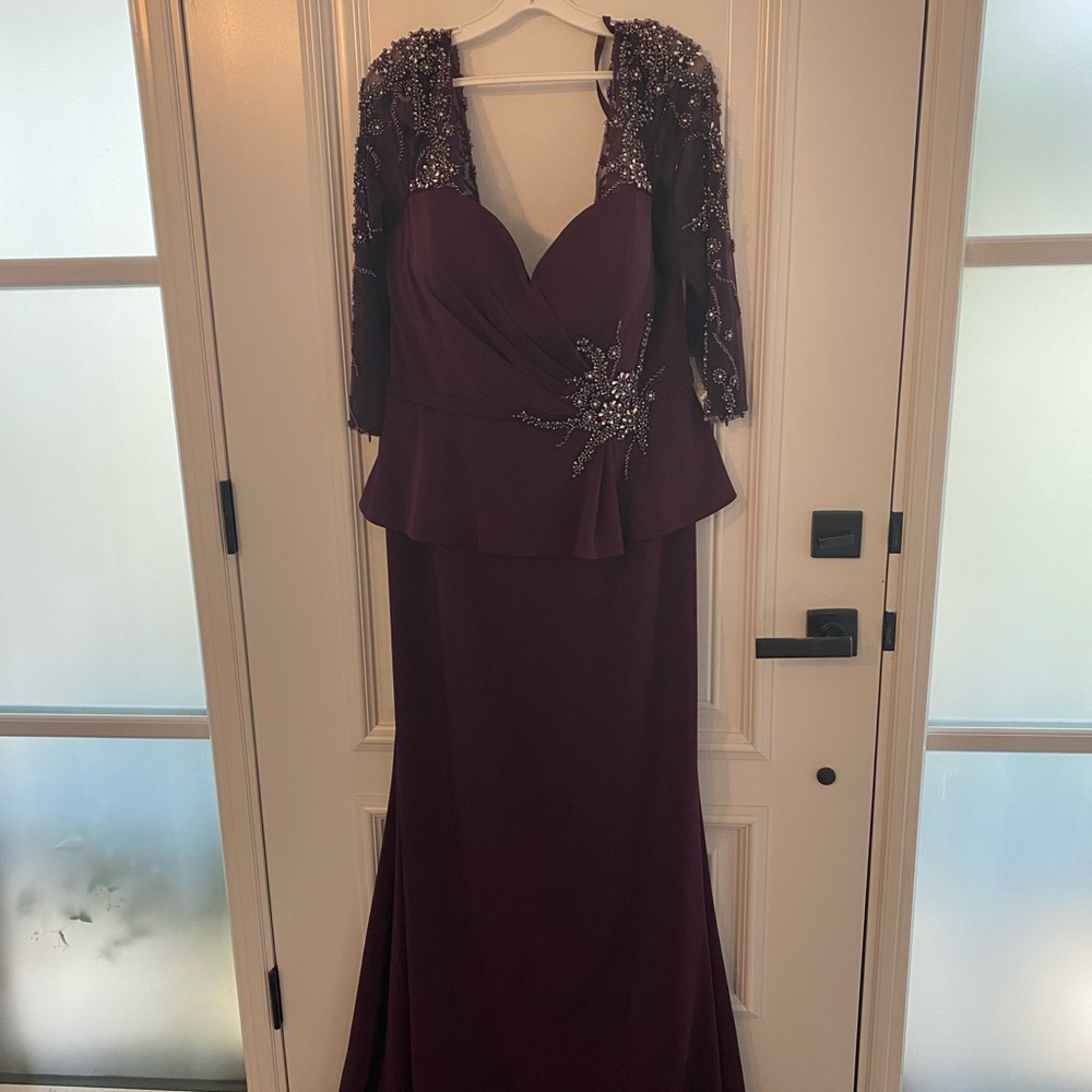 NEVER WORN WITH TAGS Marsoni by colors Aubergine floor length evening gown.